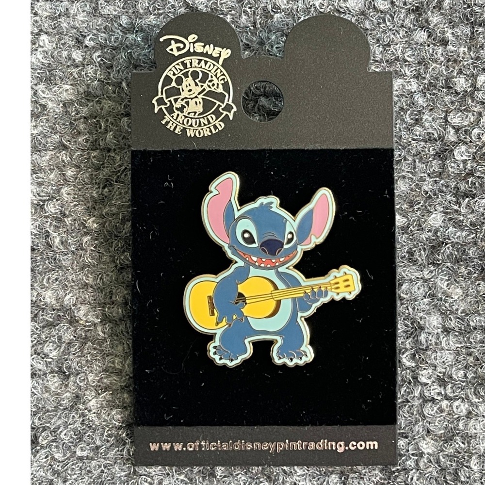 Disney Pin Trading Around The World Stitch Playing Ukulele Guitar Enamel Pin NIP